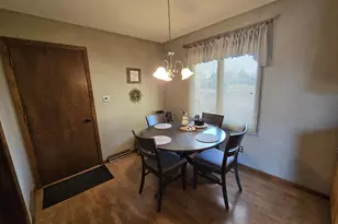 807 7th Ave SE, Pipestone, MN 56164 - Photo 4