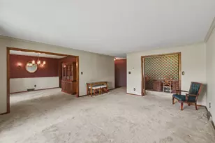 807 7th Ave SE, Pipestone, MN 56164 - Photo 14