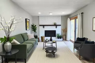 1008 Carmel Ct, Shoreview, MN 55126 - Photo 4