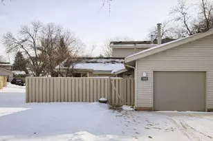 1008 Carmel Ct, Shoreview, MN 55126 - Photo 16
