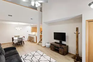 17090 Eastwood Ave, Farmington, MN 55024 - Photo 10