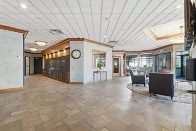 78 10th Street E #2807, Saint Paul, MN 55101 - Photo 16