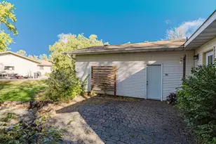 2202 15th Ave S, Fargo,  58103 - Photo 56