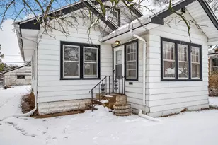 1518 York Ave, Saint Paul, MN 55106 - Photo 2