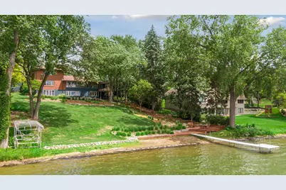 3369 Snelling Avenue N, Arden Hills, MN 55112 - Photo 16