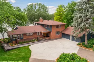 3369 Snelling Ave N, Arden Hills, MN 55112 - Photo 10