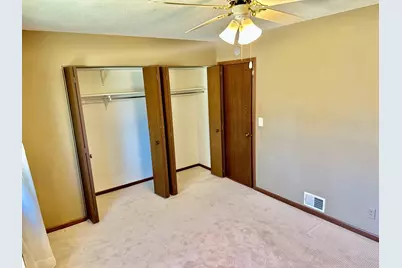 9208 Indian Boulevard S, Cottage Grove, MN 55016 - Photo 16