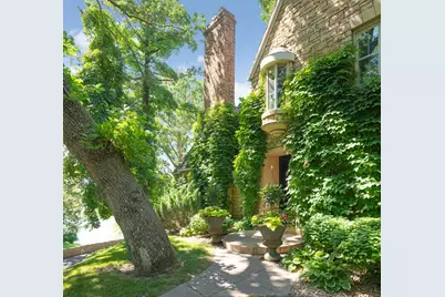 435 Washington Avenue W, Hutchinson, MN 55350 - Photo 6