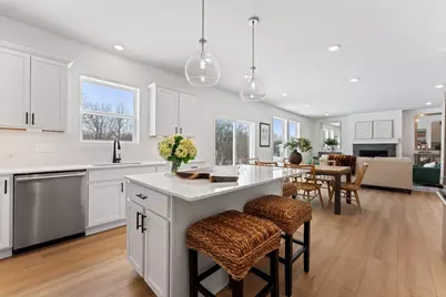 1918 Timber Lane, Carver, MN 55315 - Photo 8