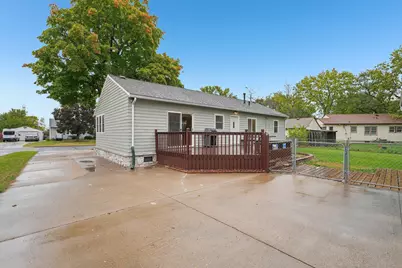 2017 Brookview Drive, Brooklyn Center, MN 55430 - Photo 20
