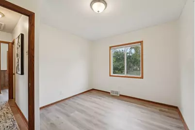 2017 Brookview Drive, Brooklyn Center, MN 55430 - Photo 8