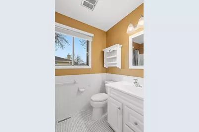 2115 Marquis Road, Golden Valley, MN 55427 - Photo 26