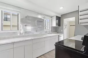 2115 Marquis Rd, Golden Valley, MN 55427 - Photo 14