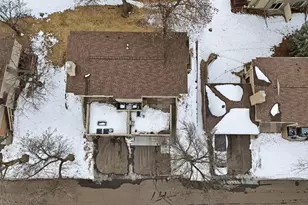 2115 Marquis Rd, Golden Valley, MN 55427 - Photo 42