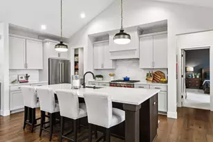 4052 Vista View Dr, Chaska, MN 55318 - Photo 18