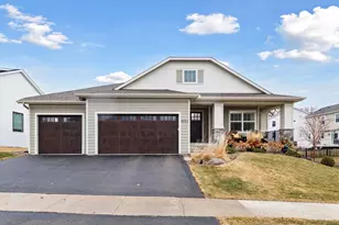 4052 Vista View Dr, Chaska, MN 55318 - Photo 6