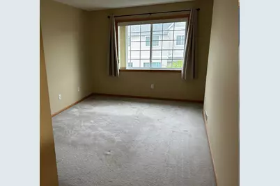 454 Willoughby Way W, Hopkins, MN 55305 - Photo 10