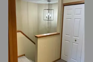 454 Willoughby Way W, Hopkins, MN 55305 - Photo 10