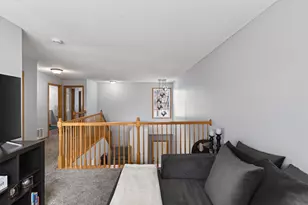 8530 Grove Cir, Shakopee, MN 55379 - Photo 16