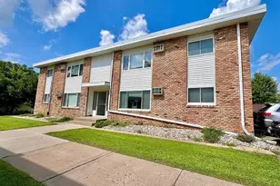 553 Lemon St N, North Hudson, WI 54016 - Photo 6