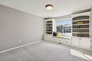 621 Crane Creek Ln, Eagan, MN 55121 - Photo 30