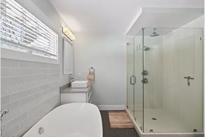 8475 Hidden Bay Trail N, Lake Elmo, MN 55042 - Photo 30