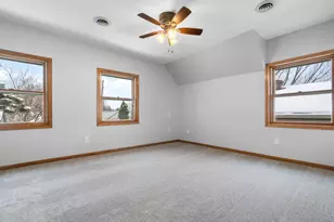 1067 Hatch Ave, Saint Paul, MN 55103 - Photo 6