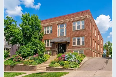 522 Ridgewood Avenue #9, Minneapolis, MN 55403 - Photo 2