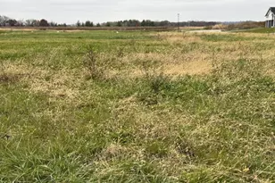 500 Sea Wing Blvd, Prescott, WI 54021 - Photo 1