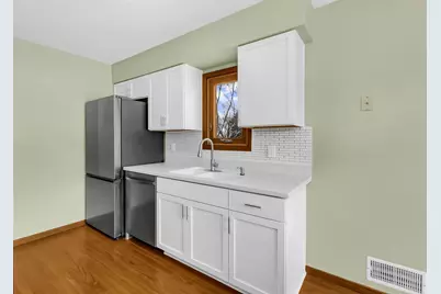 9969 108th Place N, Maple Grove, MN 55369 - Photo 10