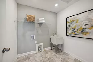 18325 Gladiator Dr, Lakeville, MN 55068 - Photo 20