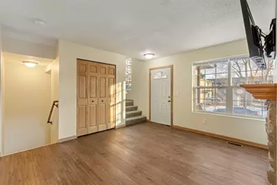 1217 Yale Avenue SE, Minneapolis, MN 55414 - Photo 8