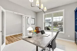 6439 Alvina Ct, Inver Grove Heights, MN 55077 - Photo 10