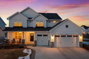 6439 Alvina Ct, Inver Grove Heights, MN 55077 - Photo 1