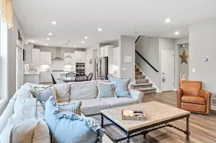 6439 Alvina Ct, Inver Grove Heights, MN 55077 - Photo 12