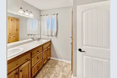 194 Shetland Lane, Lino Lakes, MN 55014 - Photo 10