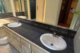 2005 Great Oaks Dr, Burnsville, MN 55337 - Photo 14