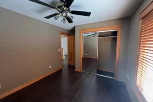 2005 Great Oaks Dr, Burnsville, MN 55337 - Photo 18