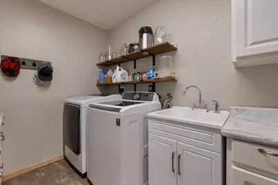 130 5th St, Nashwauk, MN 55769 - Photo 36