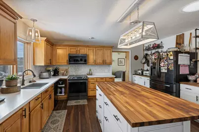 130 5th St, Nashwauk, MN 55769 - Photo 16