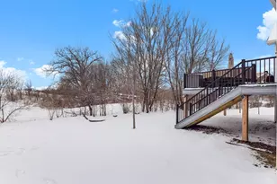 4648 Benjamin Pl, Woodbury, MN 55129 - Photo 48