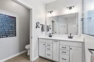 4648 Benjamin Pl, Woodbury, MN 55129 - Photo 22