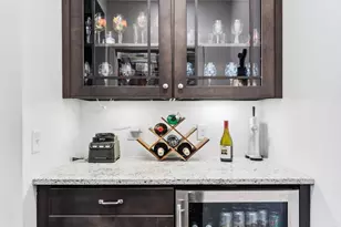 4648 Benjamin Pl, Woodbury, MN 55129 - Photo 12