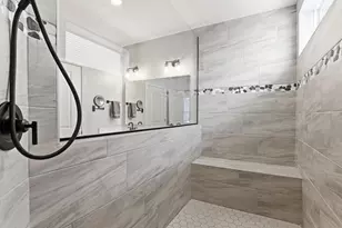 4648 Benjamin Pl, Woodbury, MN 55129 - Photo 22