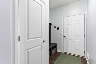 4648 Benjamin Pl, Woodbury, MN 55129 - Photo 30