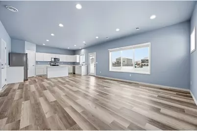 3433 18th Street S, Moorhead, MN 56560 - Photo 4