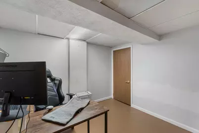 1673 Craig Place, Saint Paul, MN 55119 - Photo 16