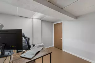 1673 Craig Pl, Saint Paul, MN 55119 - Photo 16