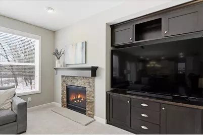 3721 Strawberry Lane, Chanhassen, MN 55331 - Photo 14