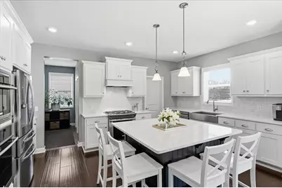 3721 Strawberry Lane, Chanhassen, MN 55331 - Photo 20